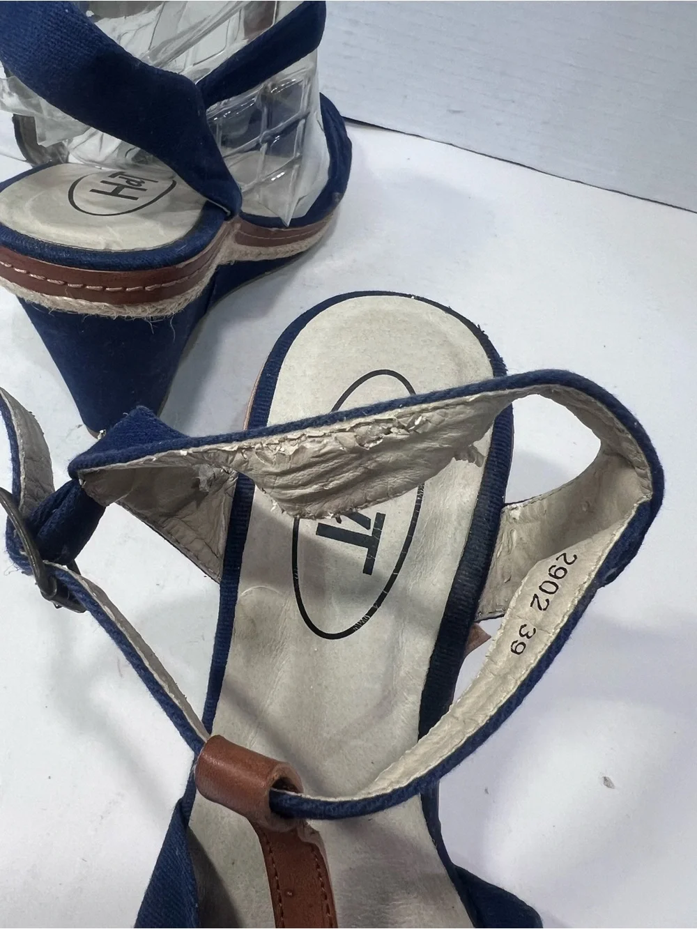 H&T stylish blue